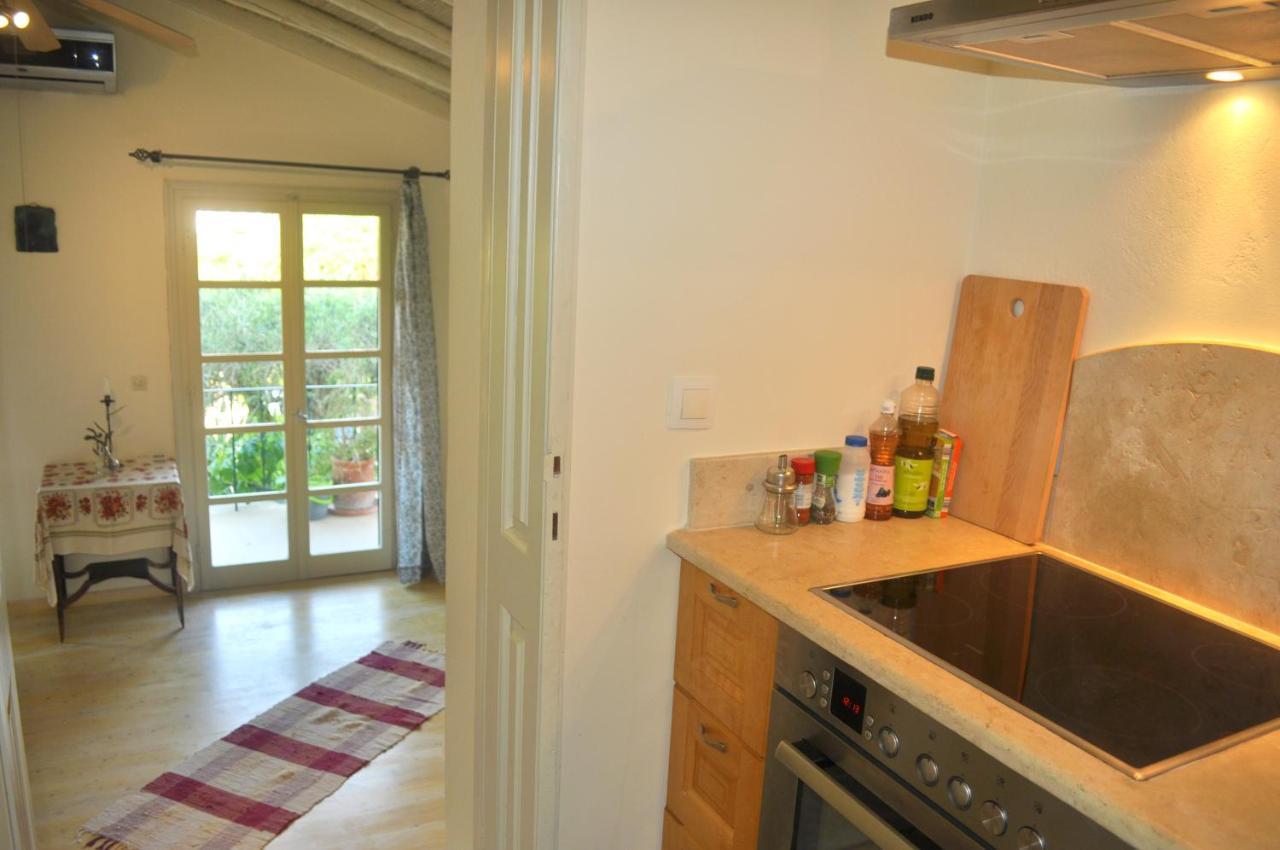Lemoni Apartments Пелекас Екстер'єр фото