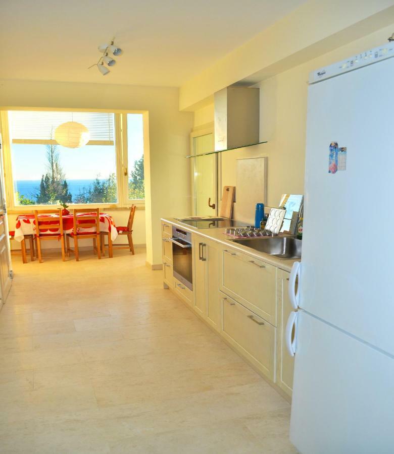 Lemoni Apartments Пелекас Екстер'єр фото